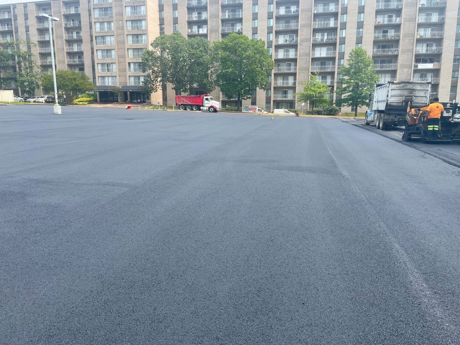 Apartment complex paving in Cherry Hill, Maryland